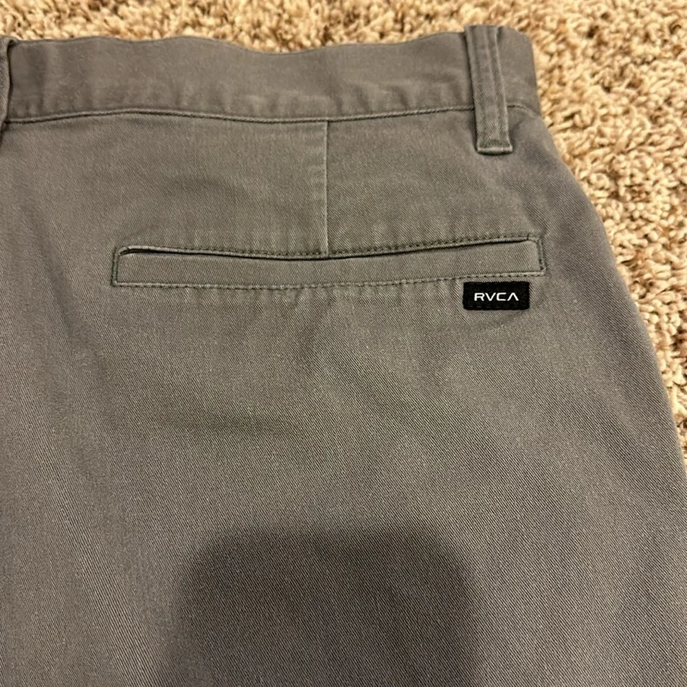 Gray RVCA Week-End Stretch Shorts - Picture 3 of 5